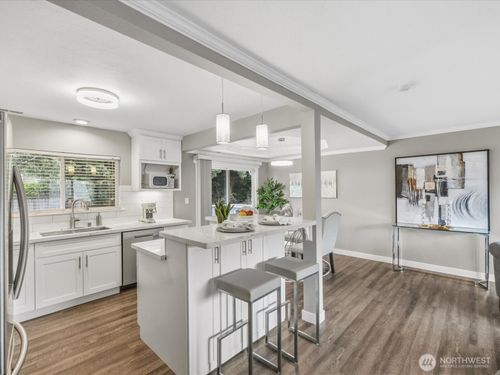 12026 Ne 99th Lane, Kirkland, WA, 98033 | Card Image