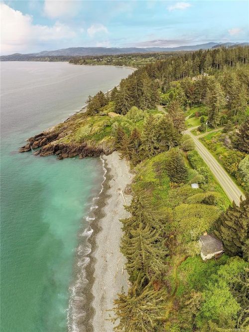 8519 West Coast Rd, Sooke, BC, V9Z1H2 | Card Image