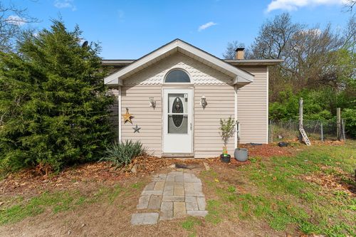 1330 Orchid St Se, DeMotte, IN, 46310 | Card Image