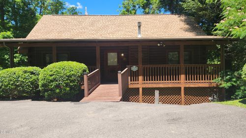 223-713 Golden Eagle Way, Pigeon Forge, TN, 37863 | Card Image
