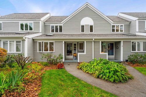 324-8 Laurel Ct, Nashua, NH, 03062-4459 | Card Image