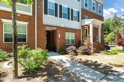63 Brownstone Ln, Southern Pines, NC, 28387-2319 | Card Image