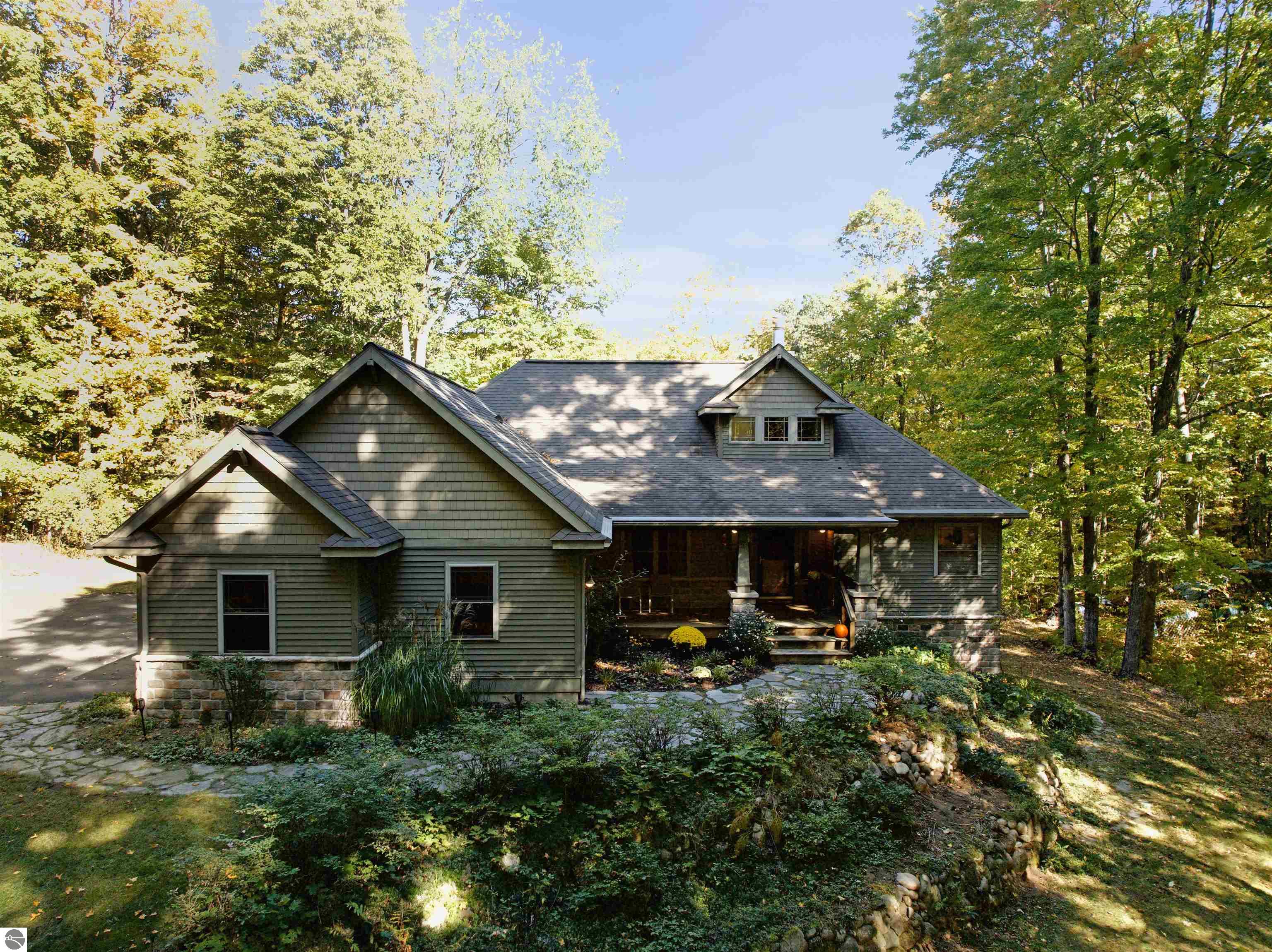 Hidden Gables Dr, Traverse City, MI 49684