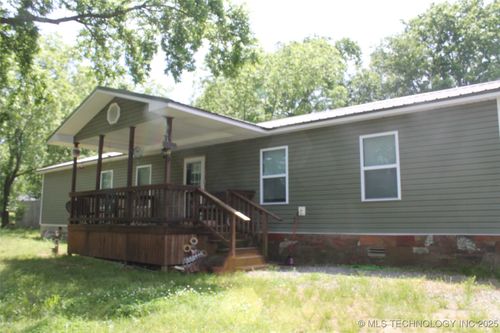 630 S Oyama St, Kiowa, OK, 74553-9722 | Card Image