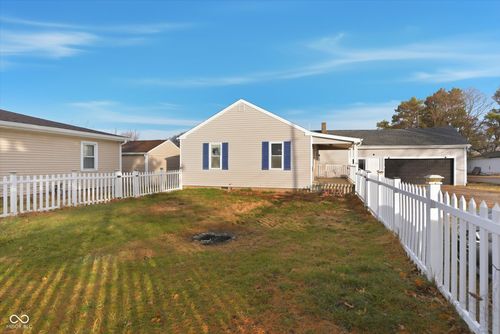 356 E Main St, Rossville, IN, 46065-9461 | Card Image