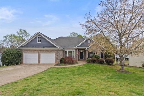 93 Overlook Cir, Dawsonville, GA, 30534-7213 | Card Image