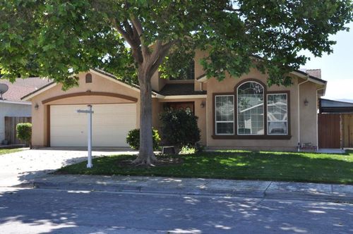 541 Leisure Ct, Hollister, CA, 95023-5626 | Card Image