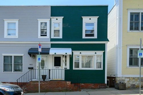 463 E 6th St, Boston, MA, 02127-3056 | Card Image