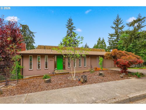 3834 Onyx St, Eugene, OR, 97405-4515 | Card Image