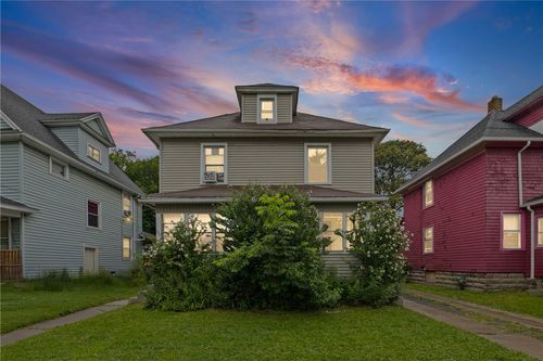 98 Ackerman St, Rochester, NY, 14609-4711 | Card Image
