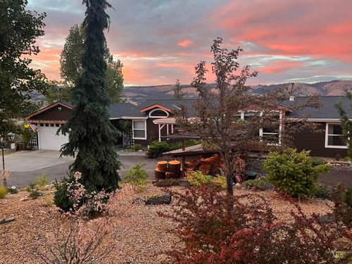 831 Crest, Kamiah, ID, 83536-5029 | Card Image