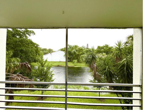 apt-214-4215 N University Dr, Sunrise, FL, 33351-6225 | Card Image