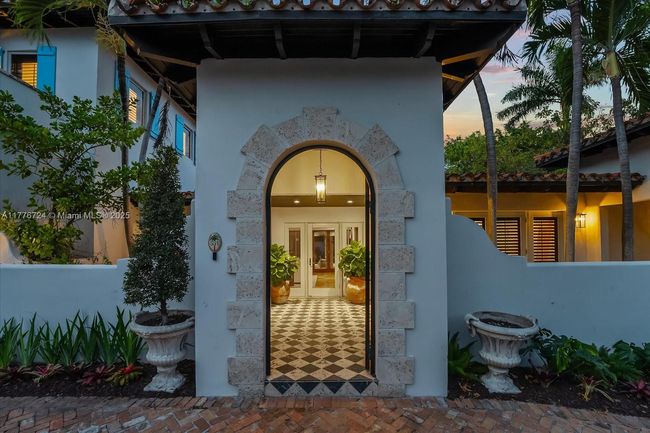 551 S Mashta Dr, House other with 6 bedrooms, 5 bathrooms and null parking in Key Biscayne FL | Image 64
