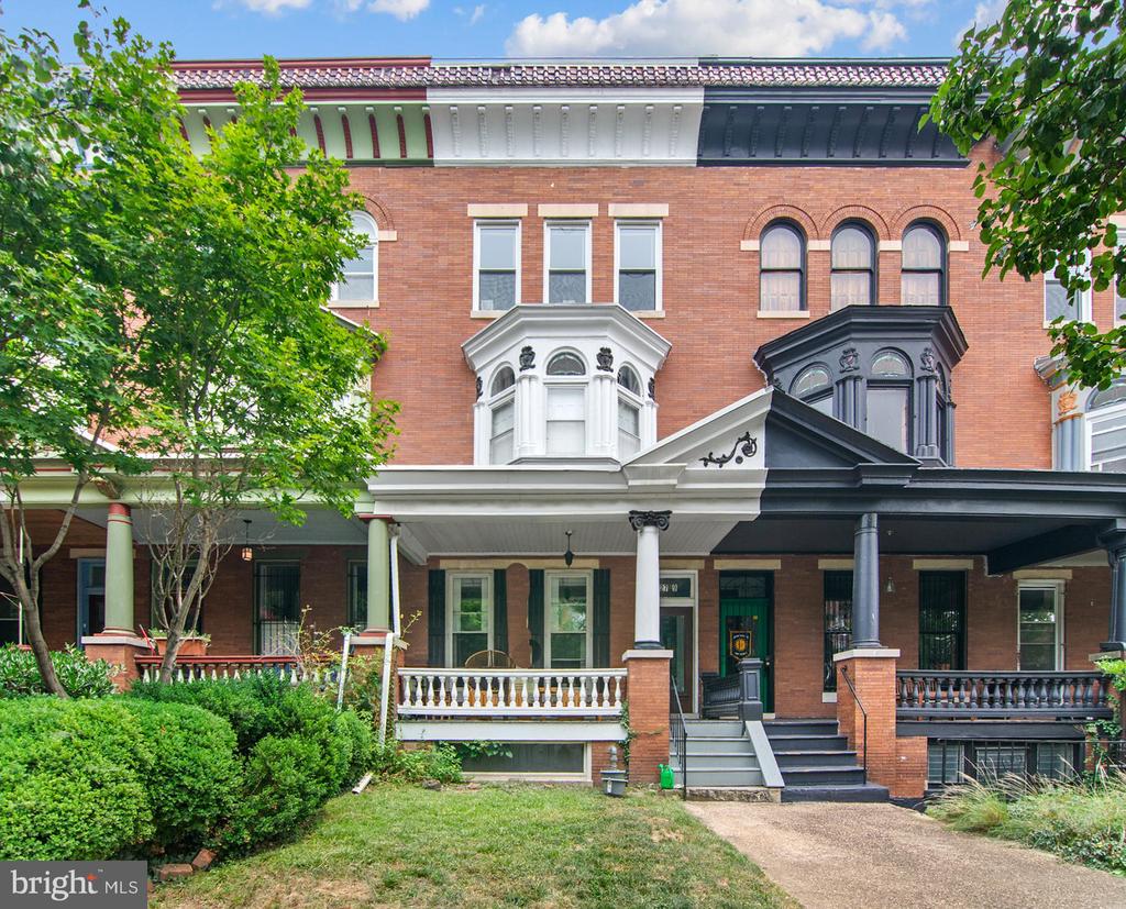 Residential Income in BALTIMORE