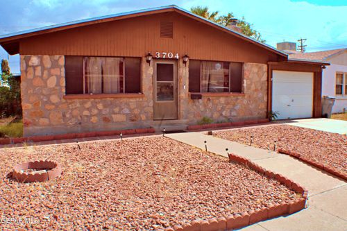3704 Nashville Avenue, El Paso, TX, 79930 | Card Image