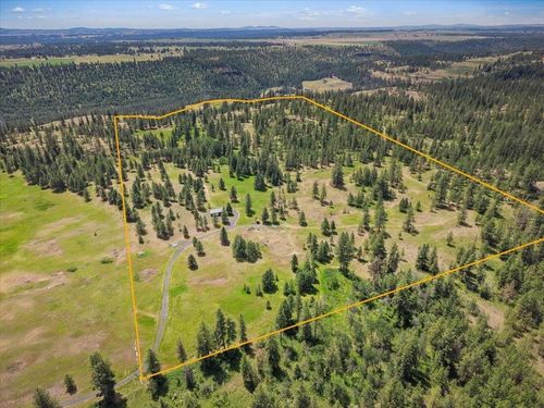 14933 W Burnett Rd, Nine Mile Falls, WA, 99026-9712 | Card Image