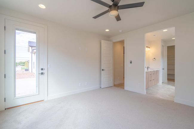 Primary Bedroom | Image 21