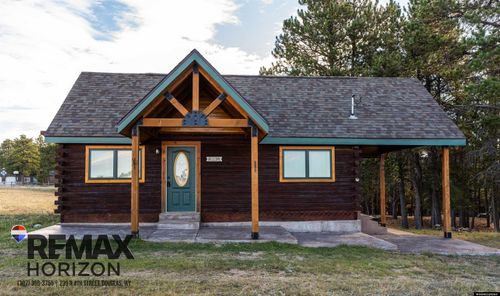 2936 Esterbrook Rd, Douglas, WY, 82633-9597 | Card Image