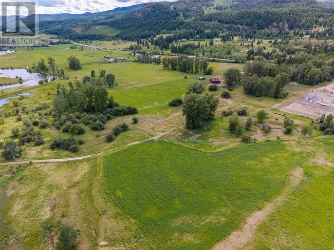 7398 Yellowhead Highway, House other with 3 bedrooms, 1 bathrooms and null parking in Darfield BC | Image 52