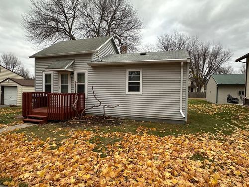 820 N Cedar St, Luverne, MN, 56156-1321 | Card Image