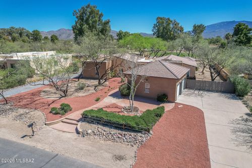2202 N Conestoga Ave, Tucson, AZ, 85749-9749 | Card Image