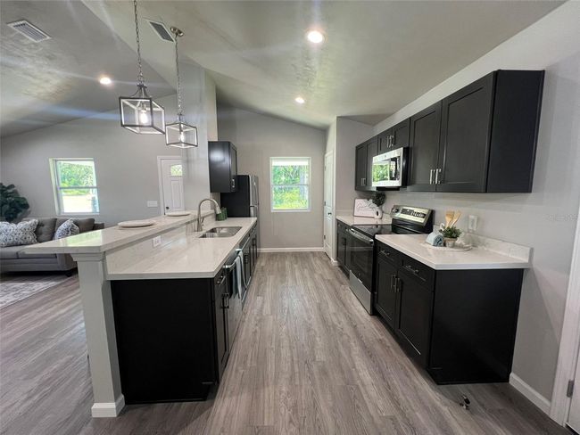 Kitchen | Image 6