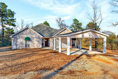 19 Lake Michael Ln, Poplarville, MS, 39470-6472 | Card Image