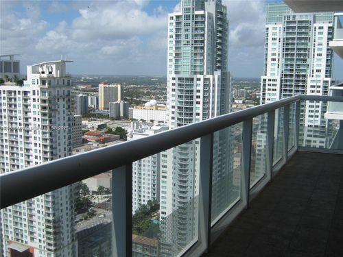 apt-4207-50 Biscayne Blvd, Miami, FL, 33132-2947 | Card Image