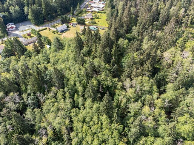 1301 Sayward Rd, House other with 5 bedrooms, 3 bathrooms and 6 parking in Sayward BC | Image 96