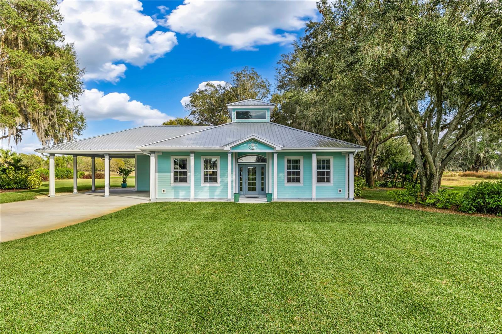 2424 Burns Avenue, For Sale in Lake Wales Zoocasa