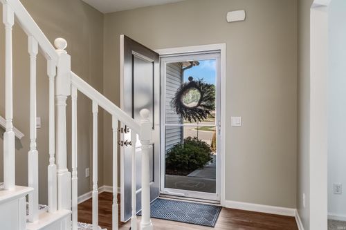 4533 Hammock Dr, Fort Wayne, IN, 46818-0045 | Card Image