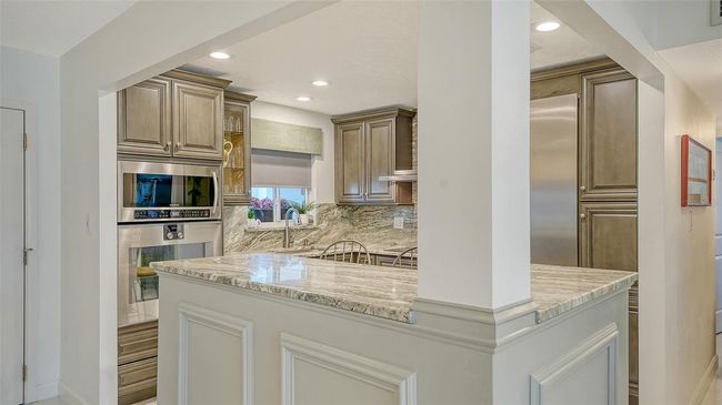K1 - 1838 Restful Dr, Condo with 2 bedrooms, 2 bathrooms and null parking in BRADENTON FL | Image 14