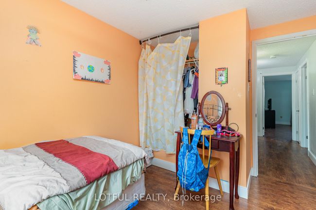 134 Royal Salisbury Way, House attached with 3 bedrooms, 2 bathrooms and 2 parking in Brampton ON | Image 18