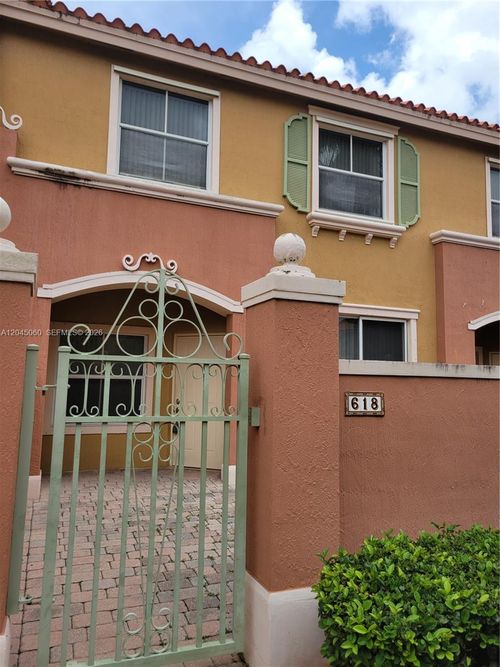 1511-618 Sw 106th Ave, Pembroke Pines, FL, 33025-6908 | Card Image