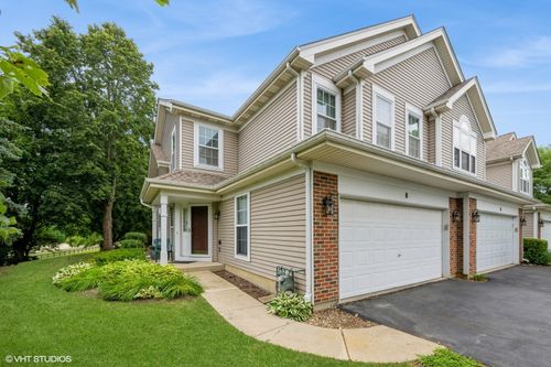 8 Dellwood Ct, Algonquin, IL, 60102-5187 | Card Image