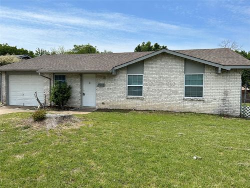 5602 Sundown Ln, Garland, TX, 75043-3633 | Card Image