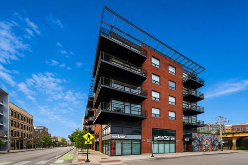 307-2045 W Concord Pl, Chicago, IL, 60647-5538 | Card Image