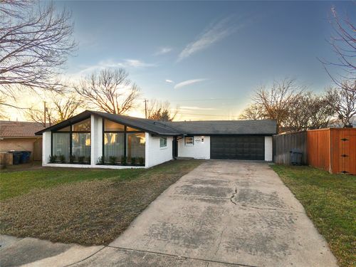 1241 Stevens Ridge Dr, Dallas, TX, 75211-1740 | Card Image