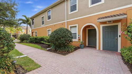 12-204-7839 Limestone Ln, SARASOTA, FL, 34233-3244 | Card Image