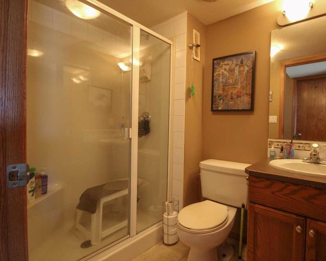 323 Highland Circle, House other with 3 bedrooms, 3 bathrooms and 4 parking in Strathmore AB | Image 22