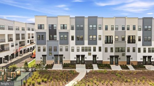 204-14347 Glen Manor Drive, CHANTILLY, VA, 20151 | Card Image