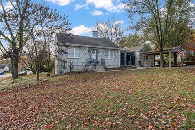 800 Parkway Street, House other with 3 bedrooms, 2 bathrooms and null parking in Bowling Green KY | Image 2