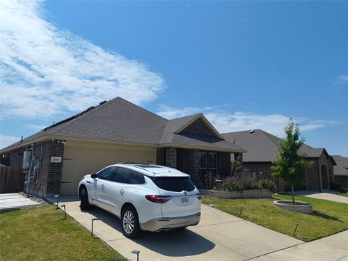 211 Spirehaven Dr, Fate, TX, 75087-7030 | Card Image
