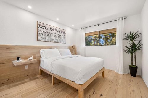 unit-203-2857 N Los Felices Rd, Palm Springs, CA, 92262-0637 | Card Image