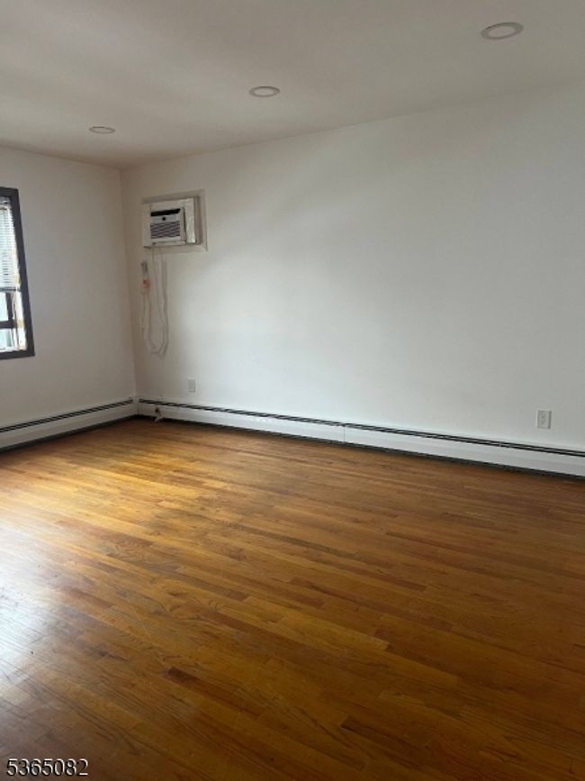 669 Van Houten Ave, Home with 0 bedrooms, 0 bathrooms and null parking in Clifton NJ | Image 16