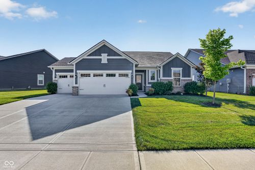 9703 Parkhurst Xing, Mccordsville, IN, 46055-5570 | Card Image