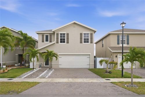 439 Ne 6th Pl, Florida City, FL, 33034-3267 | Card Image