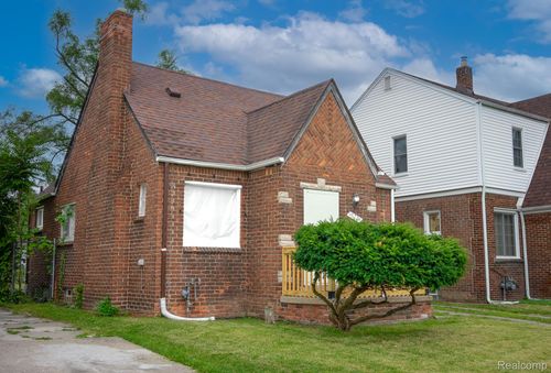 16226 Mark Twain St, Detroit, MI, 48235-4526 | Card Image