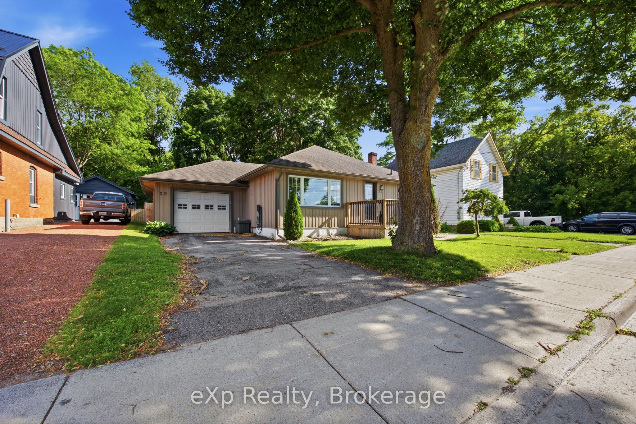 Residential in Tillsonburg 3