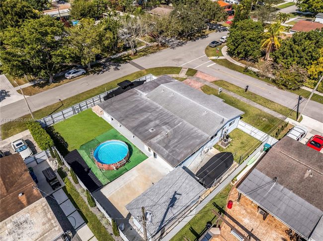19820 Kingston Dr, House other with 4 bedrooms, 3 bathrooms and null parking in Cutler Bay FL | Image 36
